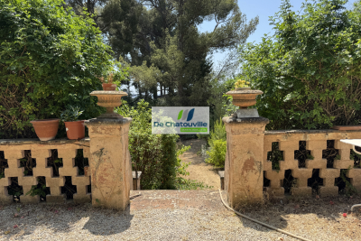 Maison à vendre à TOULON Saint-Jean du Var i - 6 pièces - 101 m² 