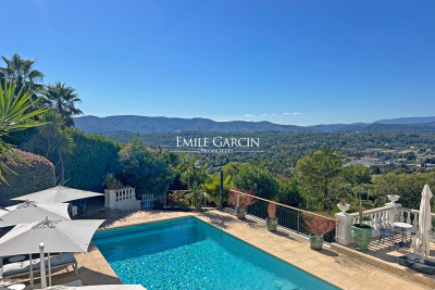 Maison &agrave; vendre &agrave; MOUGINS  - 6 pi&egrave;ces - 300 m&sup2; 