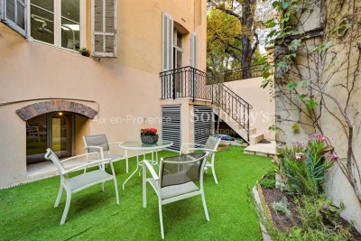 Appartement à vendre à AIX-EN-PROVENCE  - 4 pièces - 175 m² 