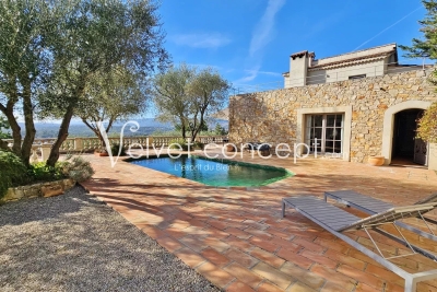 Maison à vendre à MOUGINS  - 6 pièces - 253 m² 