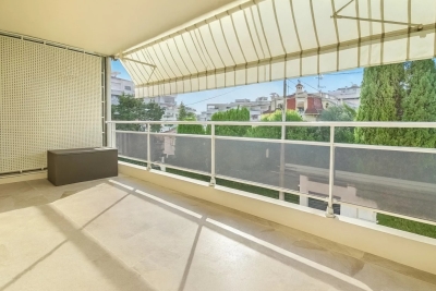 Apartment for sale in CANNES Cap-d'Ail - 2 rooms - 33 m&sup2; 