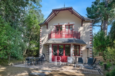 Maison à vendre à LA BAULE ESCOUBLAC  - 8 pièces  