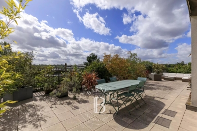 Appartement à vendre à ST CLOUD Bois de l'Aurore - 5 pièces - 124 m² 