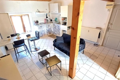 Maison à vendre à BAGNOLS-SUR-CÈZE Le Plateau - 5 pièces - 137 m² 