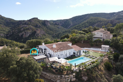 Maison à vendre à FRÉJUS  - 5 pièces - 130 m² 