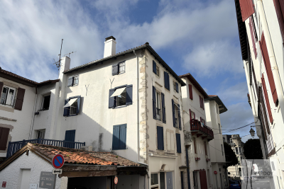 Appartement à vendre à ST-JEAN-DE-LUZ  - 4 pièces - 85 m² 