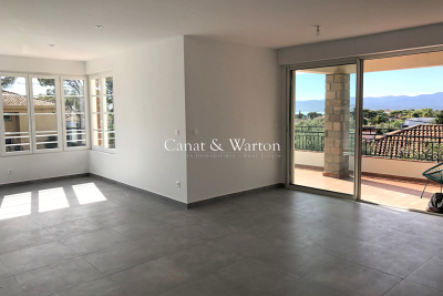 Appartement à vendre à ST-RAPHAËL Ecarts - 5 pièces - 122 m² 