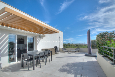 Apartment for sale in FRÉJUS Fayence - 2 rooms - 47 m² 