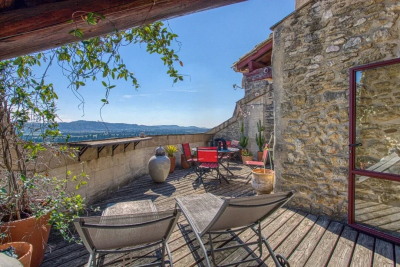 Maison à vendre à PUJAUT Nord - 6 pièces - 187 m² 