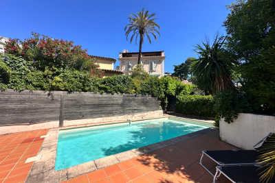 Appartement &agrave; vendre &agrave; LE CANNET  - 5 pi&egrave;ces - 145 m&sup2; 