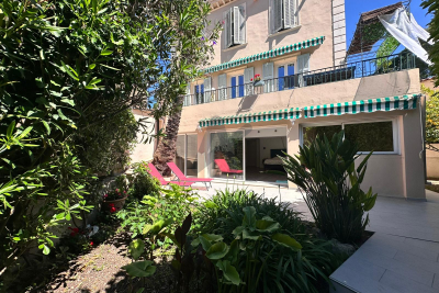 Appartement &agrave; vendre &agrave; LE CANNET  - 5 pi&egrave;ces - 145 m&sup2; 