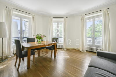 Appartement à vendre à PARIS 18EME Saint-Vincent de Paul 5 - 3 pièces - 70 m² 