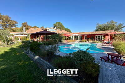 Maison &agrave; vendre &agrave; LANGON  - 9 pi&egrave;ces - 370 m&sup2; 