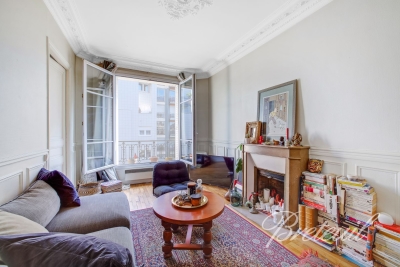 Appartement à vendre à PARIS 19EME Buttes Chaumont - 2 pièces - 36 m² 