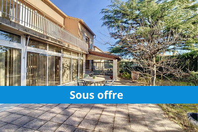 Maison à vendre à CARPENTRAS Fourchevieilles - 6 pièces - 188 m² 