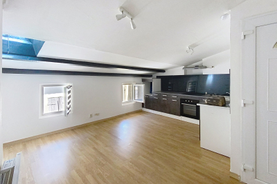 Appartement à vendre à MALAUCÈNE Fourchevieilles - 3 pièces - 57 m² 