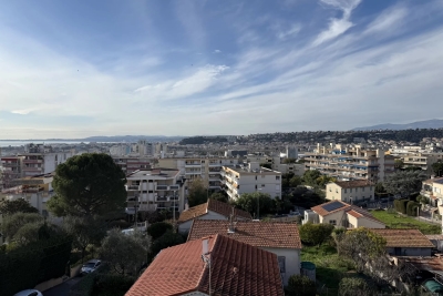 Appartement &agrave; vendre &agrave; NICE Port - 5 pi&egrave;ces - 123 m&sup2; 