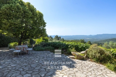 Maison &agrave; vendre &agrave; SEILLANS  - 17 pi&egrave;ces - 470 m&sup2; 