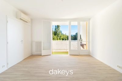 Appartement à vendre à MARSEILLE 12EME Huveaune-Clot-Bey - 3 pièces - 60 m² 