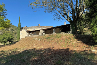 Maison à vendre à VIVIERS Vernon - 9 pièces - 307 m² 