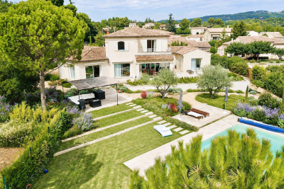 Maison &agrave; vendre &agrave; VAISON-LA-ROMAINE  - 10 pi&egrave;ces - 250 m&sup2; 