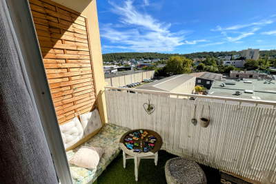 Appartement &agrave; vendre &agrave; LA VALETTE-DU-VAR  - 4 pi&egrave;ces - 66 m&sup2; 