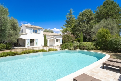 House for sale in LE ROURET  - 5 rooms - 160 m² 