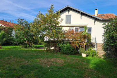 Maison à vendre à BIARRITZ  - 4 pièces - 142 m² 