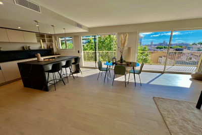 Appartement à vendre à ANTIBES Colombier - 3 pièces - 94 m² 