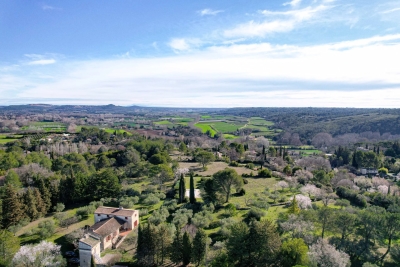 Maison à vendre à UZÈS  - 9 pièces - 208 m² 