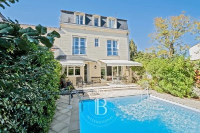 Maison à vendre à BORDEAUX Bacalan  - 270 m² 