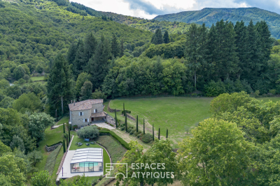 Maison à vendre à JAUJAC Vernon - 6 pièces - 205 m² 