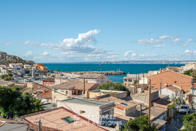 Maison à vendre à LES GOUDES Centre - 6 pièces - 158 m² 