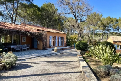 Maison à vendre à LORGUES  - 7 pièces  