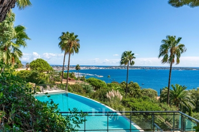 Apartment for sale in CANNES  - 3 rooms - 82 m² 