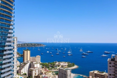 Apartment for sale in BEAUSOLEIL  - 5 rooms - 116 m&sup2; 