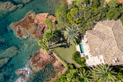Maison à vendre à ST-RAPHAËL Champ de Mars Ii - 7 pièces - 243 m² 