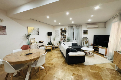 Maison à vendre à CAVAILLON  - 7 pièces - 190 m² 