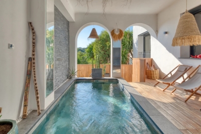 House for sale in CANNES  - 8 rooms - 185 m² 