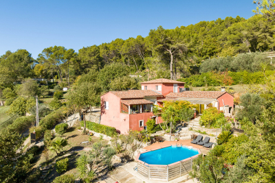 Bien à vendre à CALLAS  - 7 pièces - 201 m² 