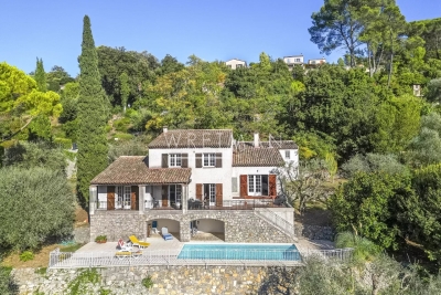 House for sale in AURIBEAU-SUR-SIAGNE  - 6 rooms - 208 m² 