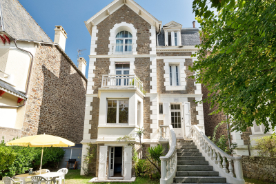 Maison à vendre à ST-MALO Bruz Ouest - 14 pièces - 239 m² 