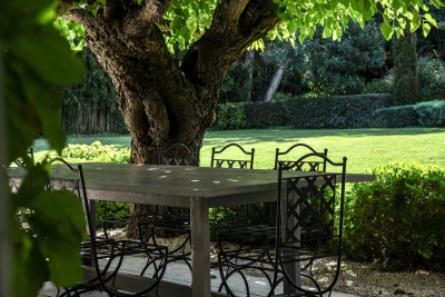 Maison à vendre à UZÈS Dions - 8 pièces - 226 m² 