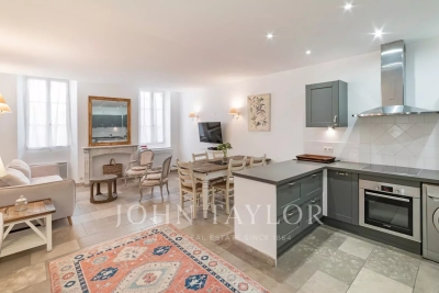 Appartement à vendre à CANNES Saint-Jeannet - 3 pièces - 62 m² 