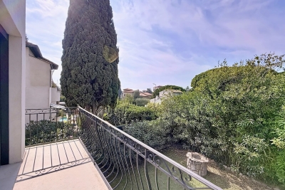 House for sale in CANNES  - 7 rooms - 130 m² 