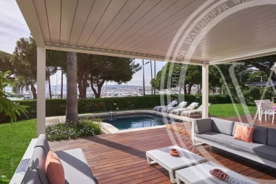 Maison à louer à CANNES Abbaye de Roseland - 11 pièces - 850 m² 