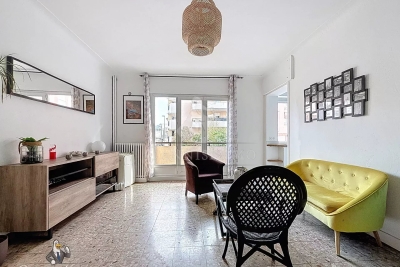 Appartement à vendre à CANNES Magagnosc - 2 pièces - 37 m² 