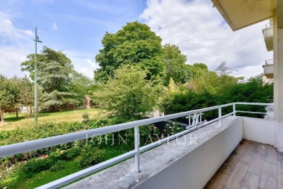 Appartement à vendre à PARIS 16EME Pont de Flandre 8 - 5 pièces - 235 m² 