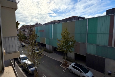 Appartement à vendre à SIX-FOURS-LES-PLAGES Artignosc-sur-Verdon - 2 pièces - 34 m² 