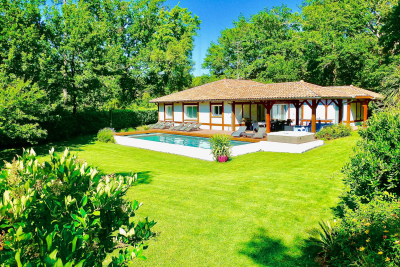 Maison à vendre à MOLIETS-ET-MAÂ  - 5 pièces - 205 m² 